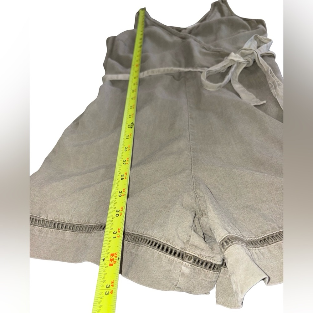 Anthro Cloth & Stone Tencel Wrap Romper Taupe XS Tie Waist - Picture 9 of 11